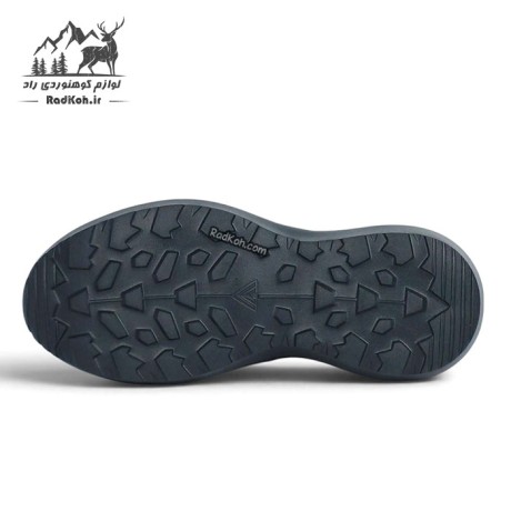 استایل شیک کفش پاشنه بلند زنانه هامتو 370917B-1 در مهمانی و محیط کار